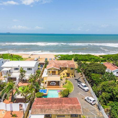 Glenashley Beach Accommodation - B&B And Backpackers Durban Buitenkant foto