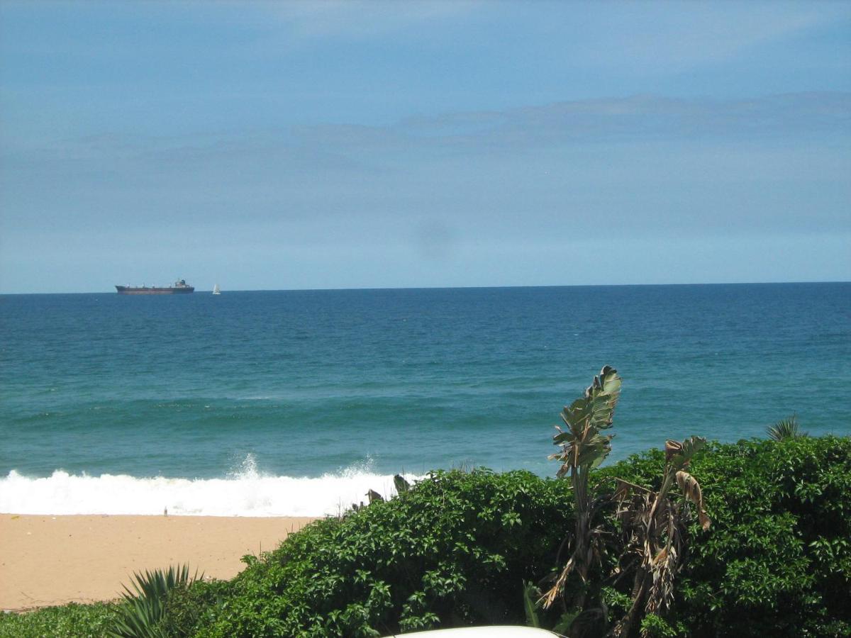 Glenashley Beach Accommodation - B&B And Backpackers Durban Buitenkant foto