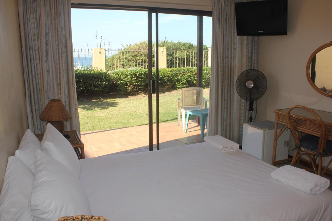 Glenashley Beach Accommodation - B&B And Backpackers Durban Buitenkant foto