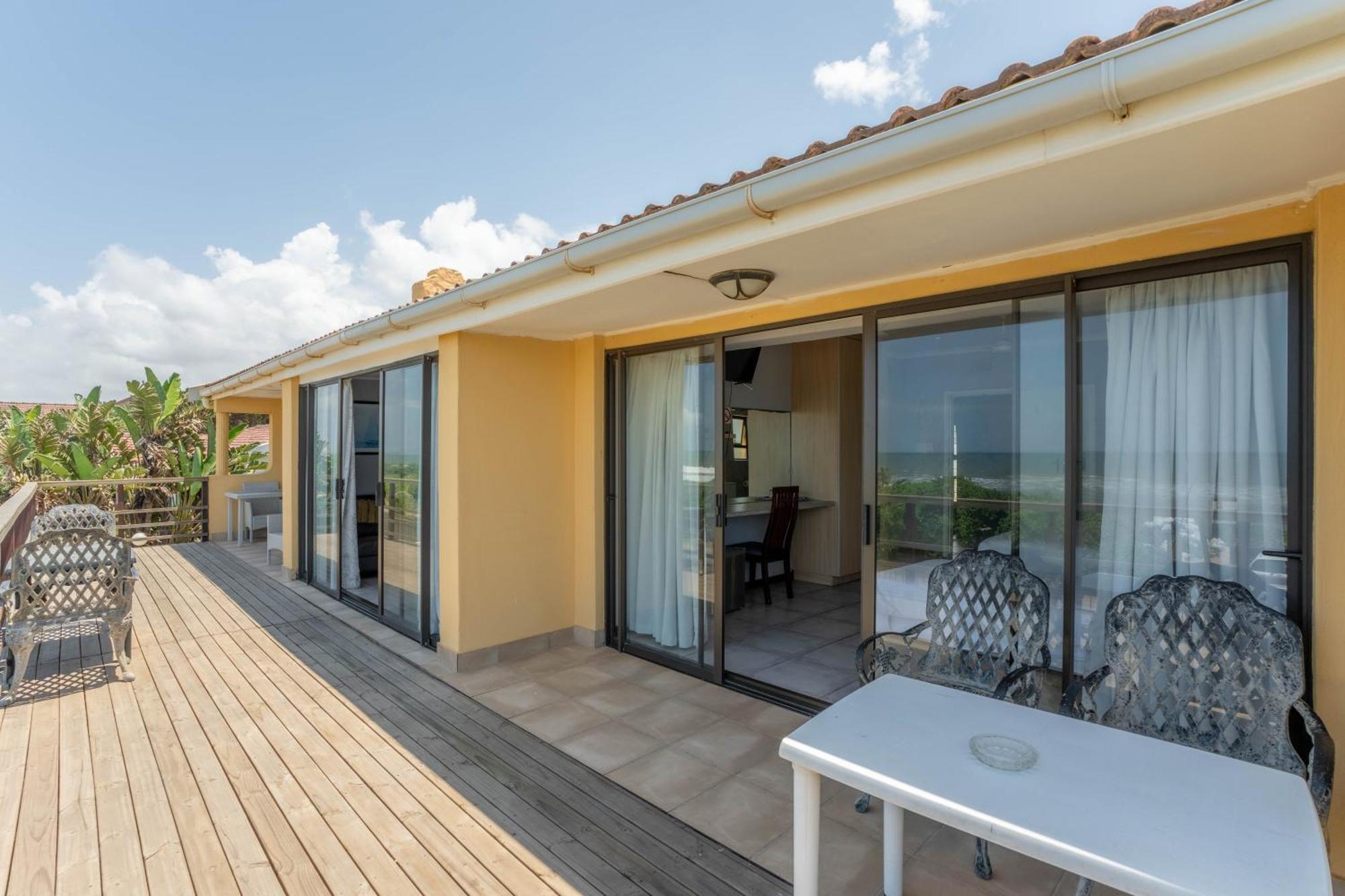 Glenashley Beach Accommodation - B&B And Backpackers Durban Buitenkant foto